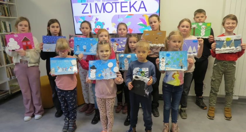 Ferie pełne wrażeń z biblioteką [zdjęcia]