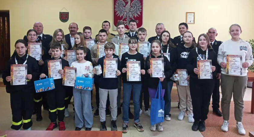 Wykazali się wiedzą pożarniczą