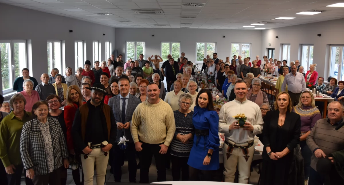 Zorganizowali wigilię dla seniorów w Książkach