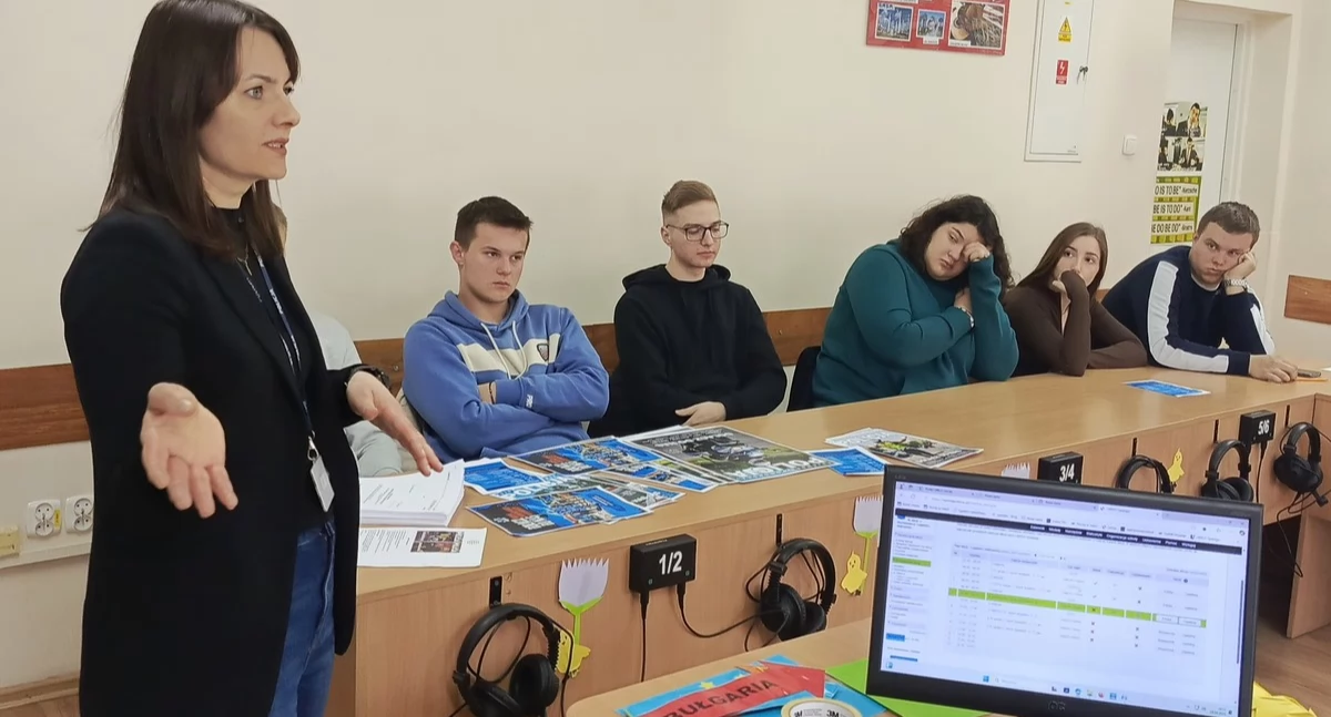 Młodzież chętna do pracy w policji