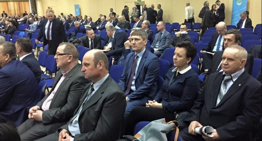 Samorządowcy protestują