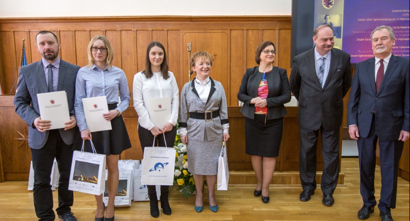 Docenione w konkursie 