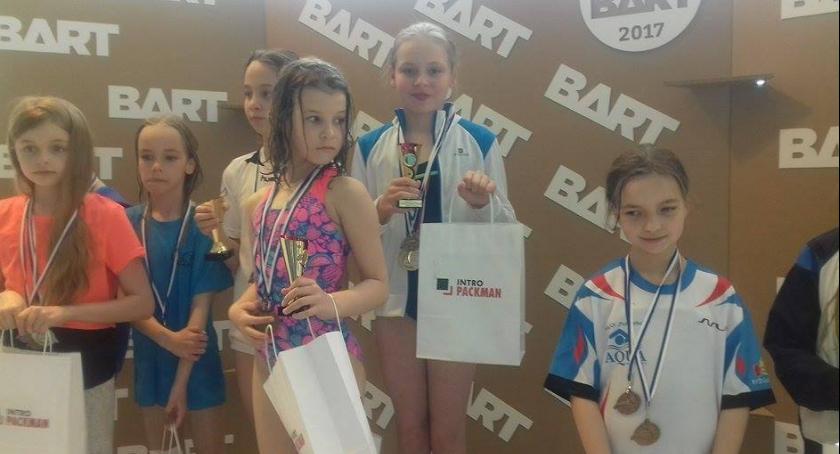 Majowe sukcesy pływaczek
