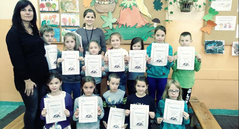 Uczniowie Szkoły Podstawowej nr 2 w Wąbrzeźnie pomogli zwierzętom