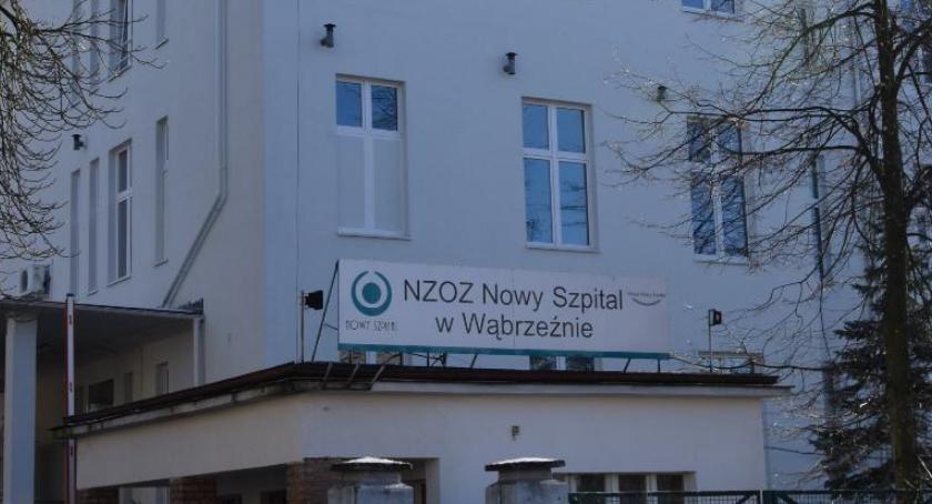 Gdy dziecko choruje w nocy i święta...