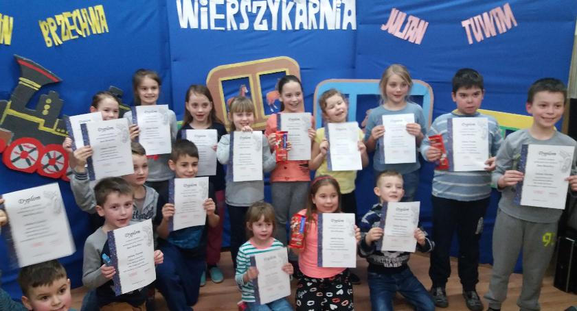 Wiosnę przywitali poezją i piosenkami