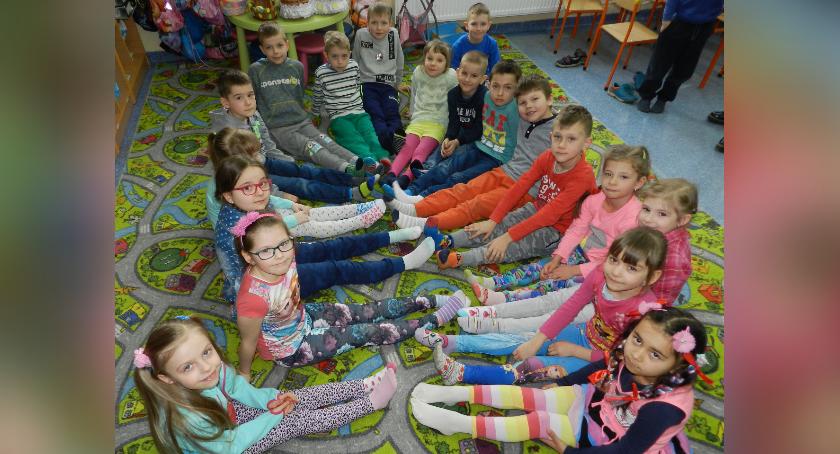 Symboliczne skarpetki nie do pary