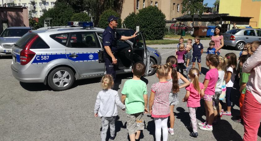 Policjant  u przedszkolaków