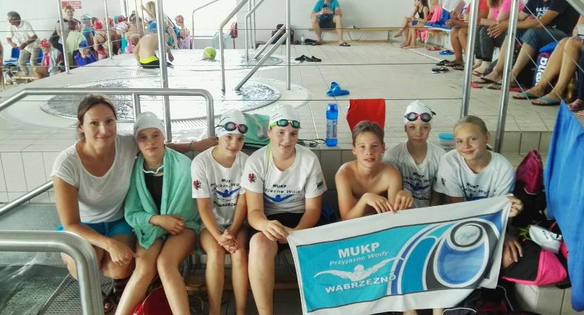 Pływackie sukcesy  młodych zawodników