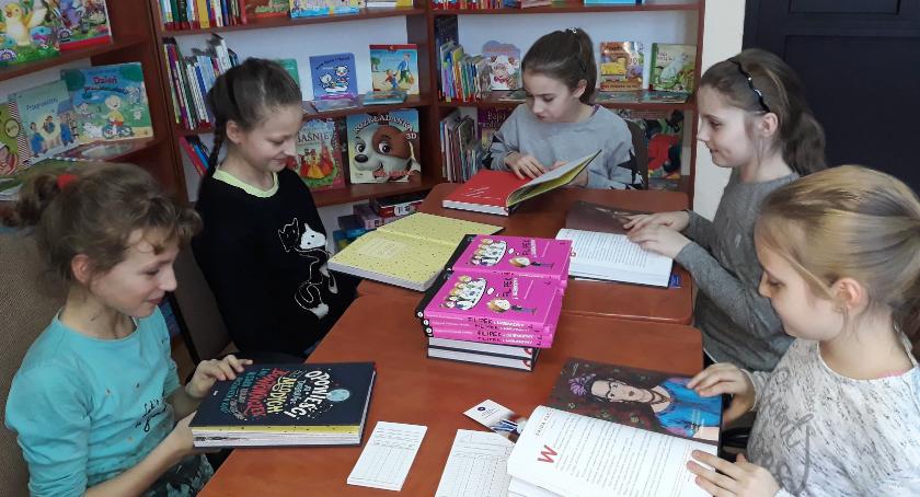 Spotkania z małymi czytelniczkami – buntowniczkami 