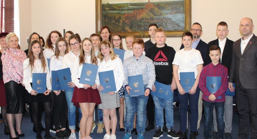 Stypendia rozdane