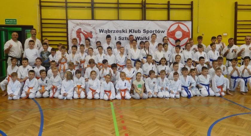 Karatecy się szkolą