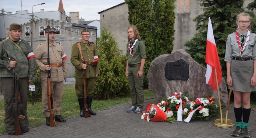 Uczciliśmy pamięć bohaterów Powstania Warszawskiego - fotorelacja
