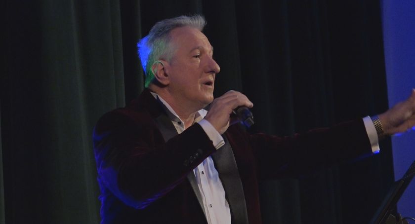 Andrzej Kubacki zaśpiewał w WDK