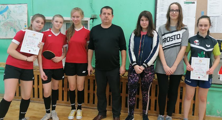 Awansowały do półfinału wojewódzkiego