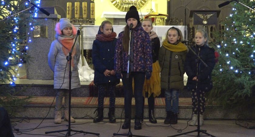 Kolejne kolędowanie w kościele