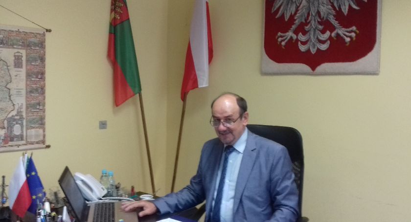 Przekształcą szkołę w Łobdowie?