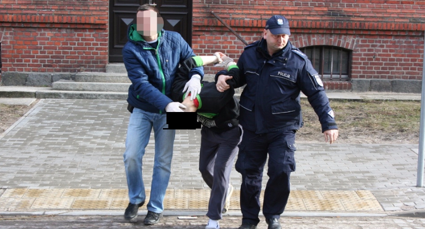 Sprawcy przestępstw w rękach policji