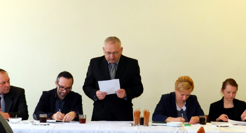 Spółka wodna na plusie