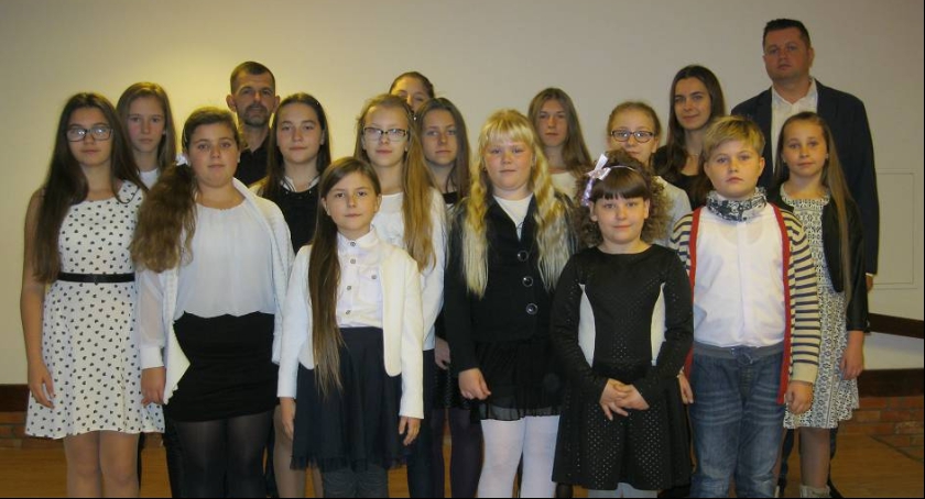 Z chrześcijańskim przesłaniem na scenie