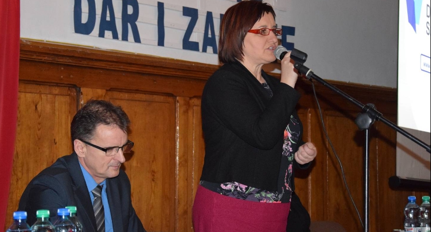 Różne spojrzenia  na reformę edukacji