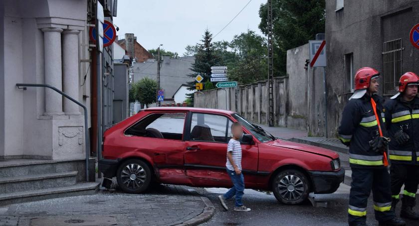 Kolejne ofiary feralnego skrzyżowania