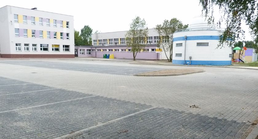 Parking przy plastyku gotowy