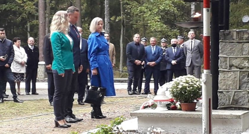 W hołdzie ofiarom hitleryzmu w Raku