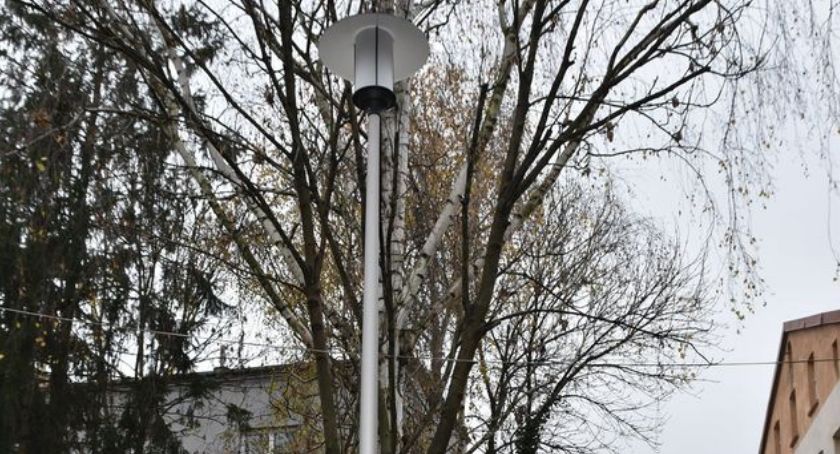 Nowe lampy cieszą, ale nie wszystkich
