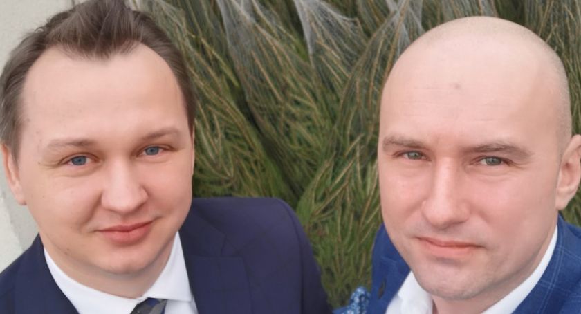 Choinki od wicestarosty i posła