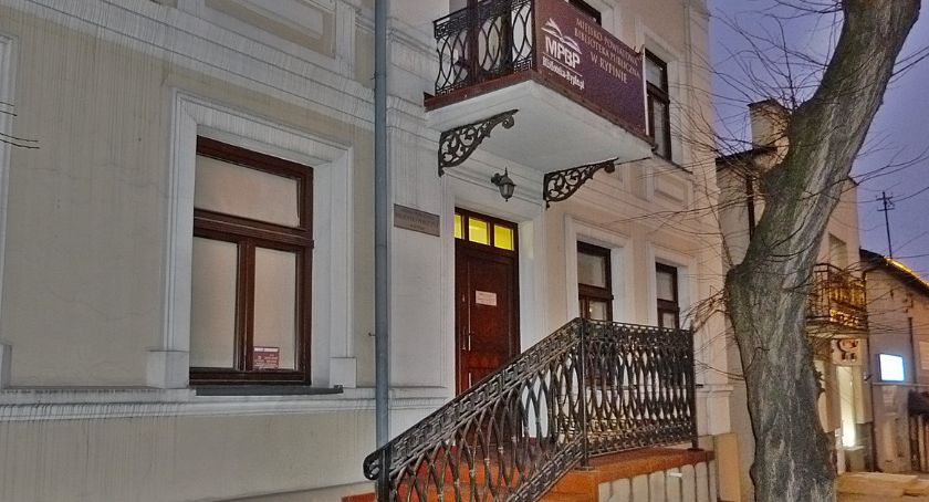 Ferie z audiobookami z rypińskiej biblioteki