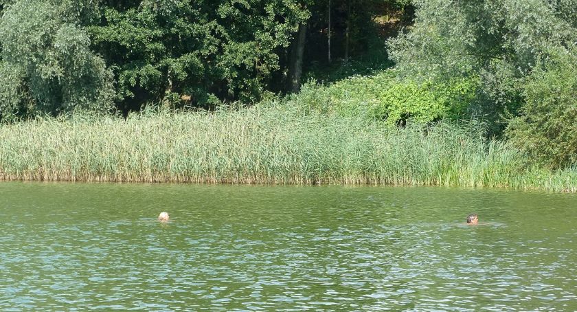 Miłośnicy skuterów odpowiadają ws. Jeziora Urszulewskiego