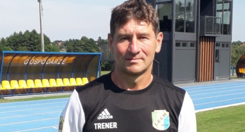 Druga wygrana i nowy trener