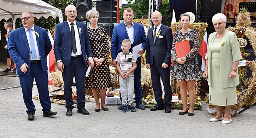 Tradycja i nowoczesność na dożynkach [dużo zdjęć]