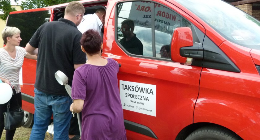 Taksówka społeczna strzałem w 10