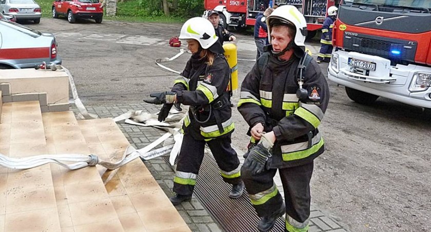 Prawie tysiąc akcji strażaków