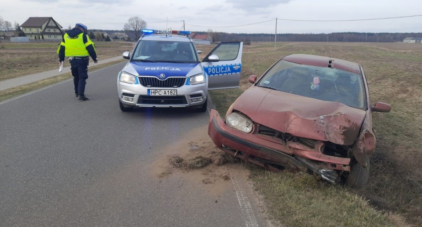 Jechał na czołówkę z radiowozem