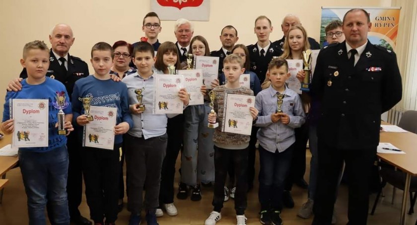Wykazali się wiedzą pożarniczą
