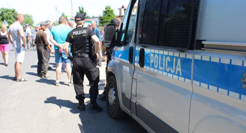 Pobito młodą dziewczynę w Ostrowitem?