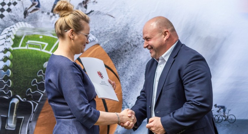 Będą nowe obiekty sportowe w gm. Rogowo i Brzuze