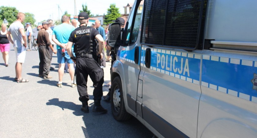 Kto nie lubi policji?