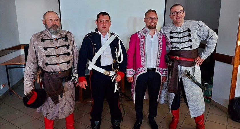 Odkrywają historię Rusinowa [zdjęcia]