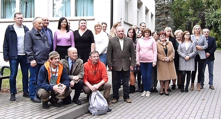 Idą po lek ratujący życie Zosi [zdjęcia]