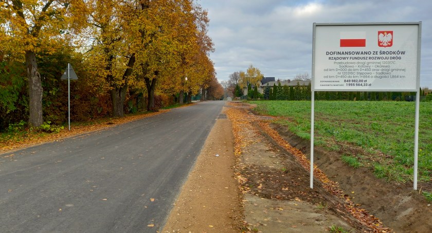 Wciąż stawiają na drogi