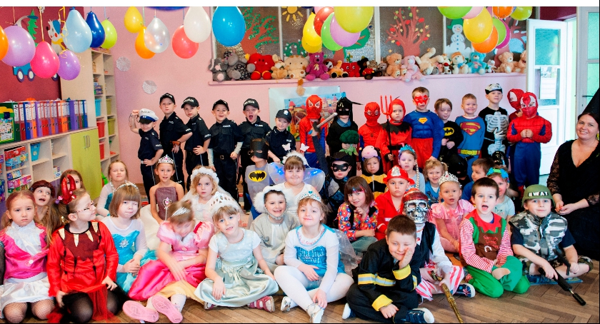 Bal z klaunem w Przedszkolu Samorządowym