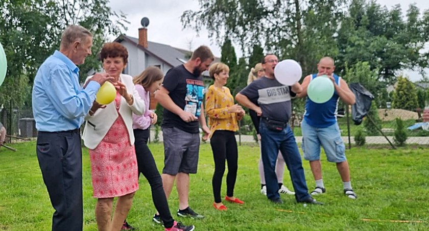 Bawili się na piknikach [zdjęcia]