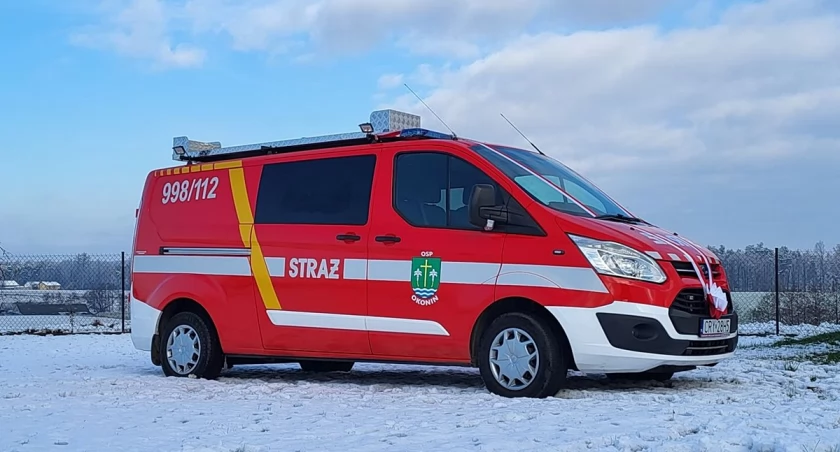 Nowy wóz dla OSP Okonin [zdjęcia]