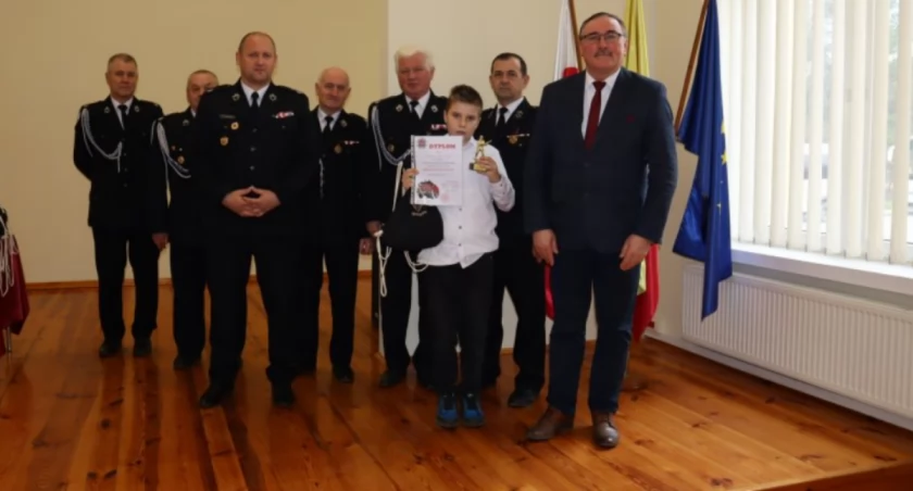 Młodzi zapobiegają pożarom