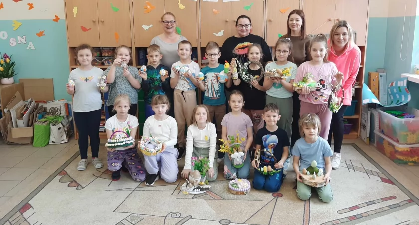 Dekoracje Wielkanocne w szkole