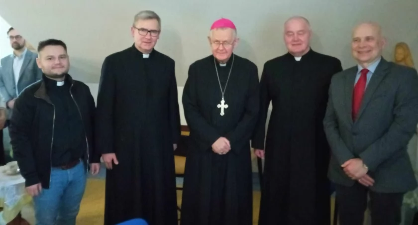 O Kazachstanie, kraju meczetów, cerkwi i kościołów